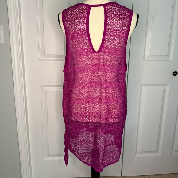 Sleeveless Magenta Knit swimsuit coverup - Picture 2 of 5